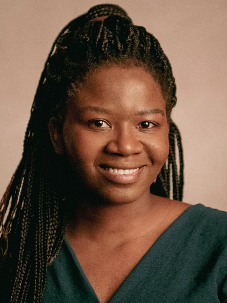 Сибонисиве Ндлову Сухарска